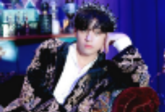 我成了小說中那個有強迫症的男主角的母親。 thumbnail