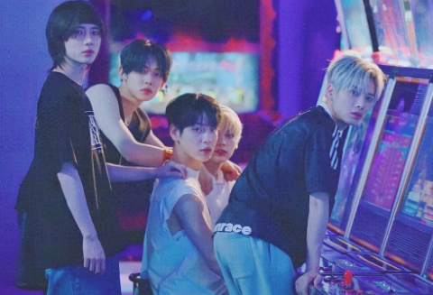 오토메 게임 악역으로 살아남는법 thumbnail