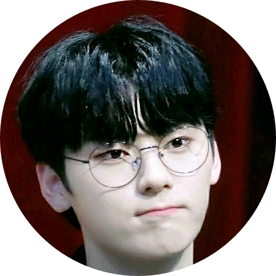 황민현 image