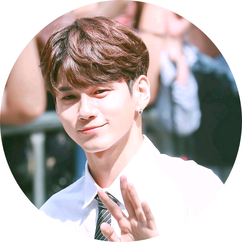옹성우 image