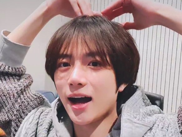 # 我該去愛嗎？讓我們去愛吧 thumbnail