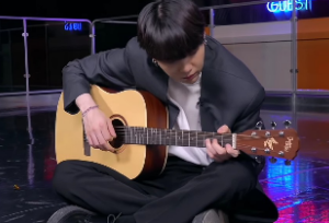 민의 일기 thumbnail