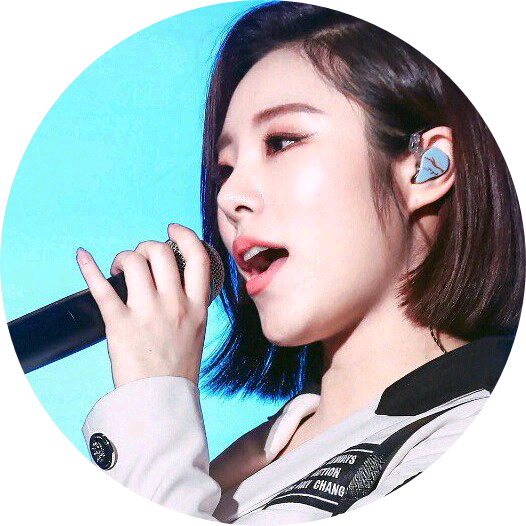 휘인 image
