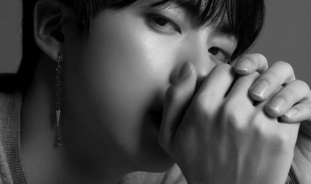 어느날 한 반인반수가 나에게 다가왔다 thumbnail