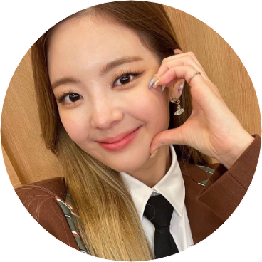리아 image