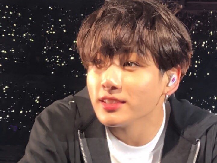 Enamórate de un estudiante transferido thumbnail