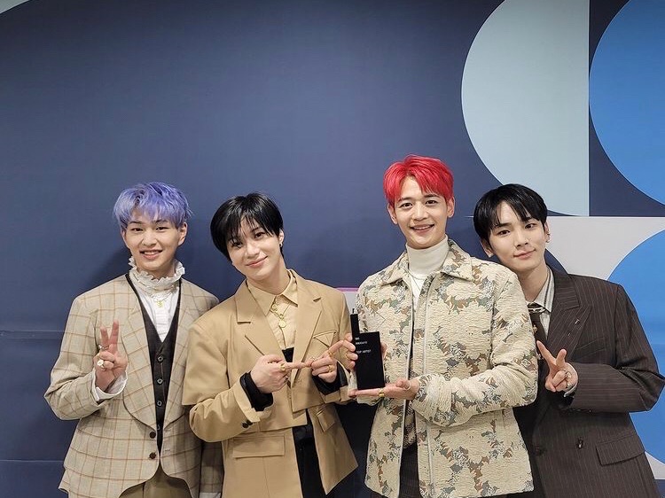 상을 받았다 thumbnail