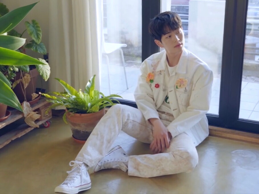 샤이니 온리더 온유에 대해 알아봅시다 thumbnail