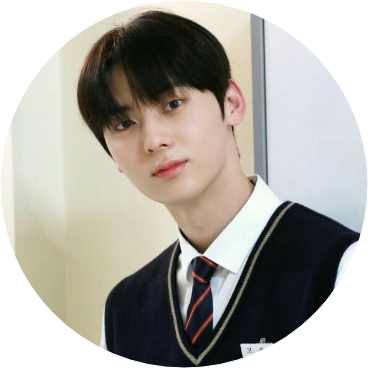 황민현 image