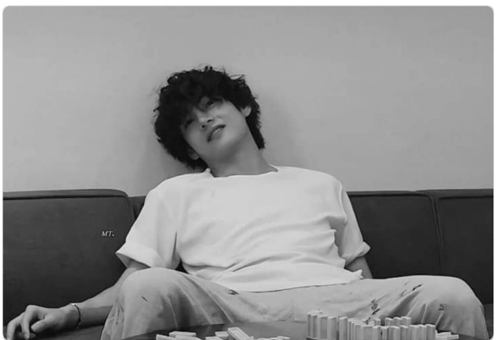 Jika kamu menyukai seseorang lebih dulu, kamu kalah? thumbnail