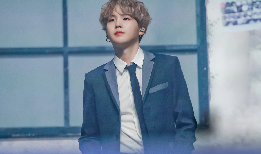 Khối mình có đến 7 thầy giáo đẹp trai?! thumbnail