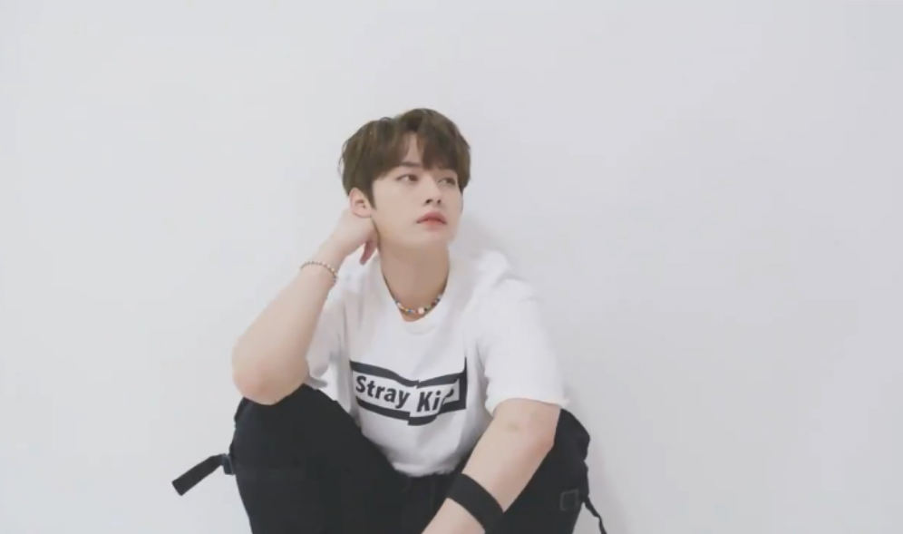 你獨自一人，他來了。 thumbnail