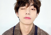 V에게 투표하세요 <3 thumbnail