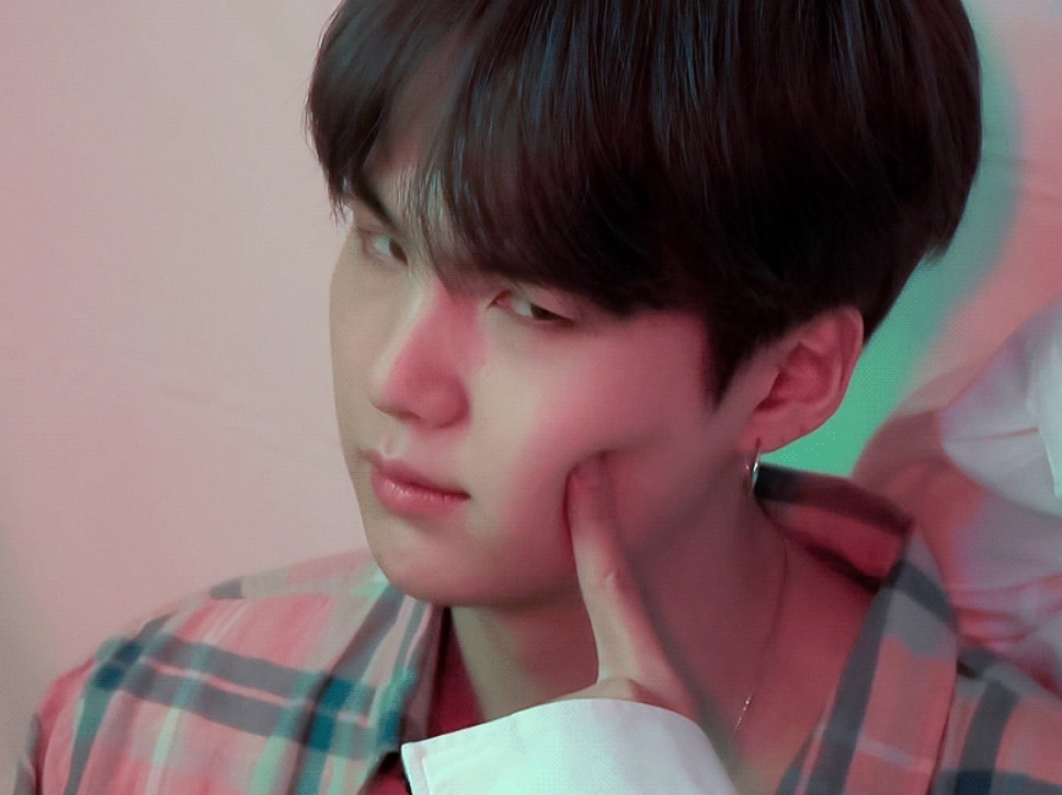 [THẢO LUẬN] Bạn trai tôi Min Yoongi thumbnail