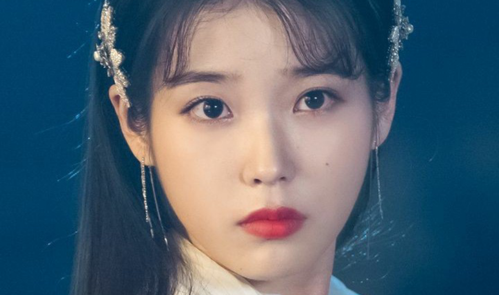 우리 학교 퀸카의 신분을 타락 시켜 보겠습니다. thumbnail