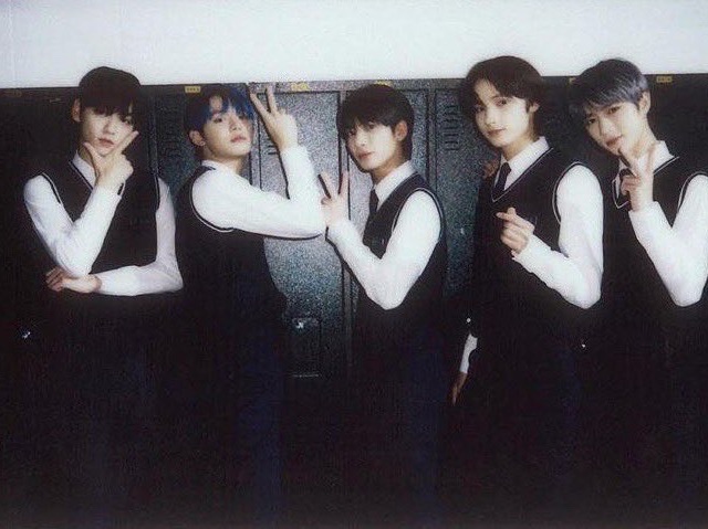 내가 사랑한 것들은 언젠가 날 울게 만든다 thumbnail