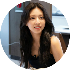한지아 image