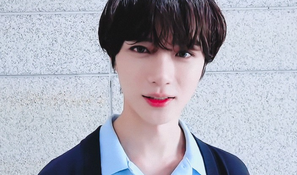 Full-fledged boyfriend simulation thumbnail