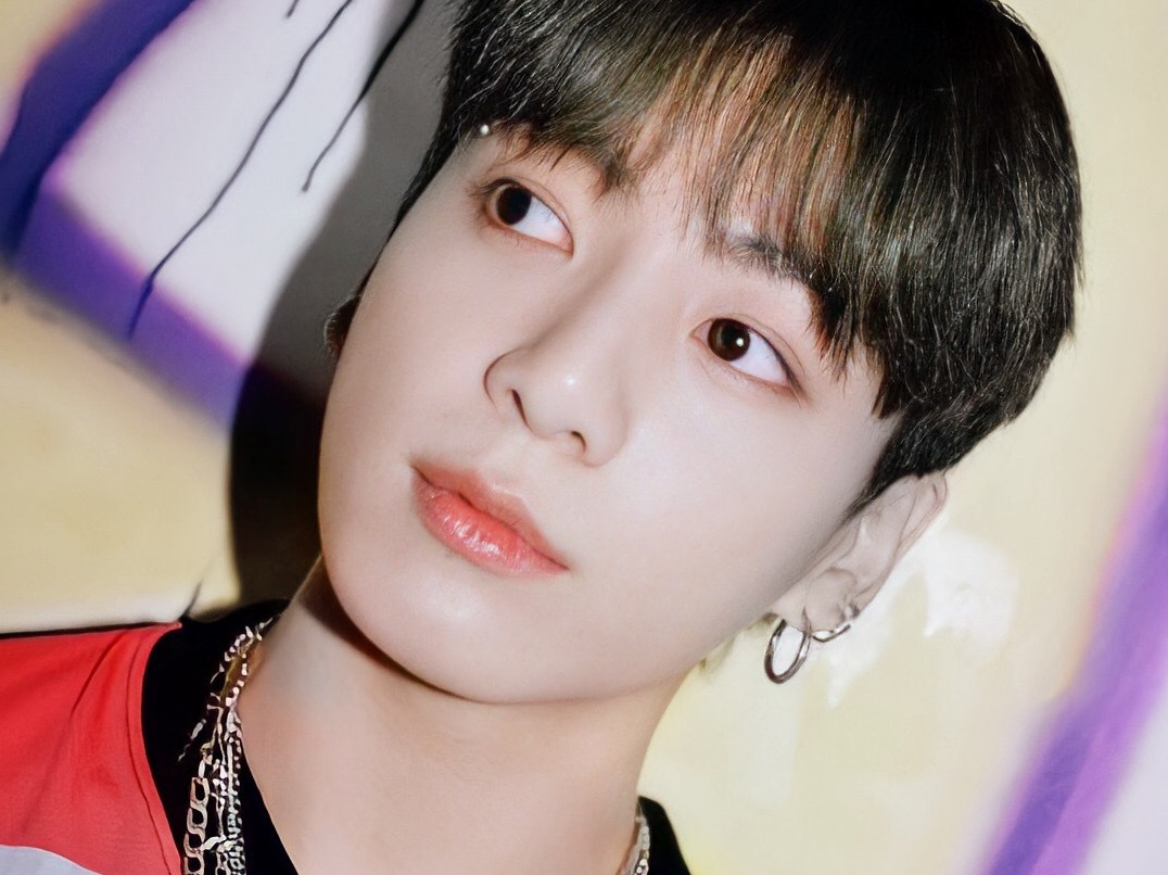 クイーンの契約恋愛 thumbnail