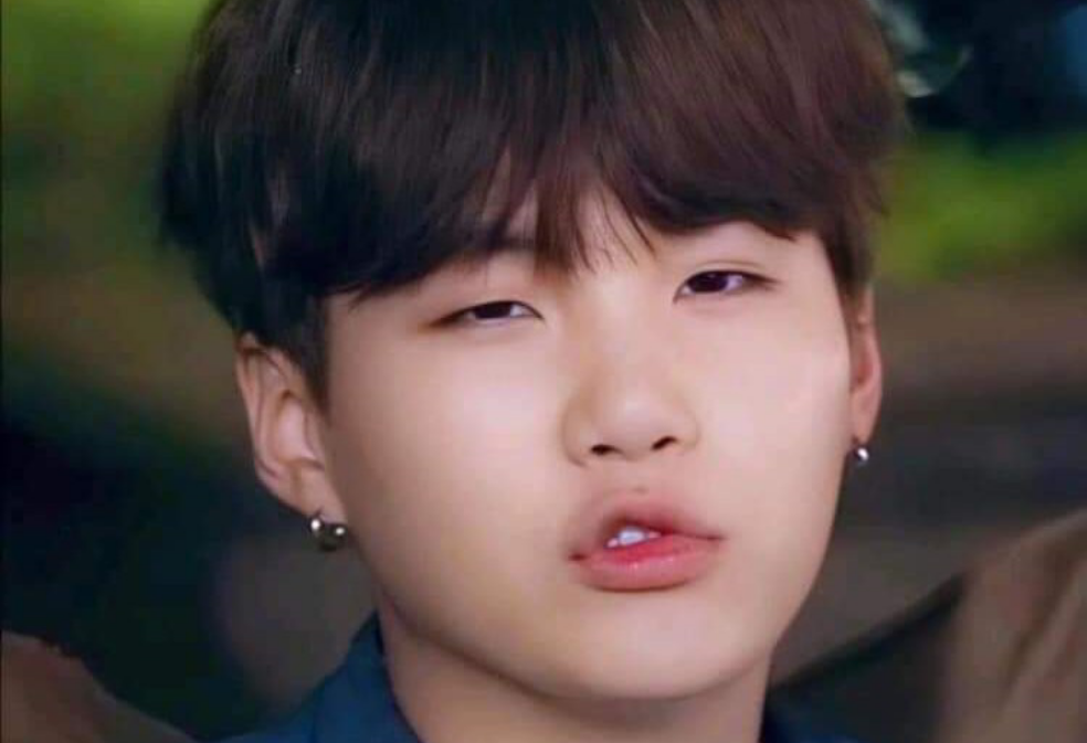 민윤기와 함께하는 매일 thumbnail