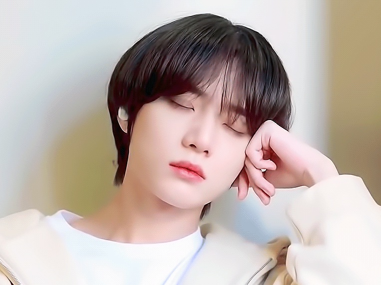 Una colección de materiales de Cheongragin. Una colección de cuentos. thumbnail