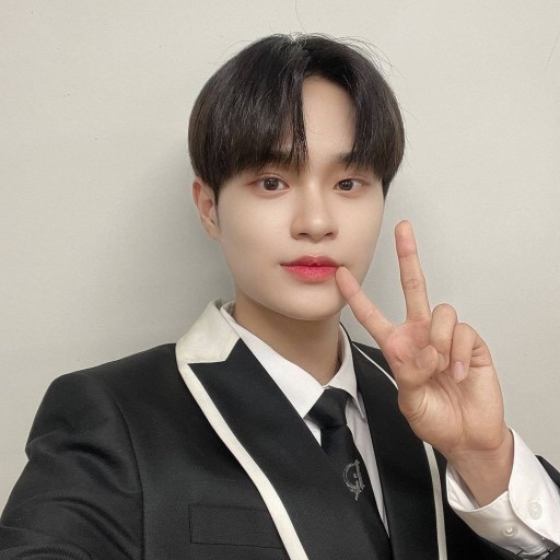 대휘 image