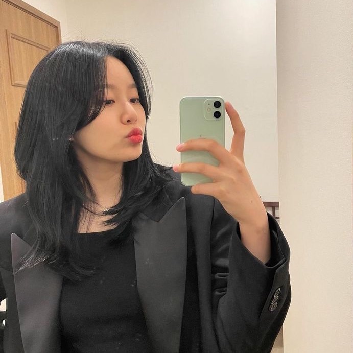 유나(과장) image