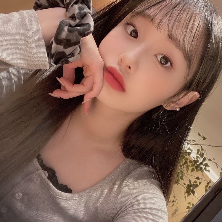 지우(사촌) image