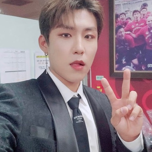 우진 image