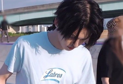 隣の隣人が元恋人のとき thumbnail