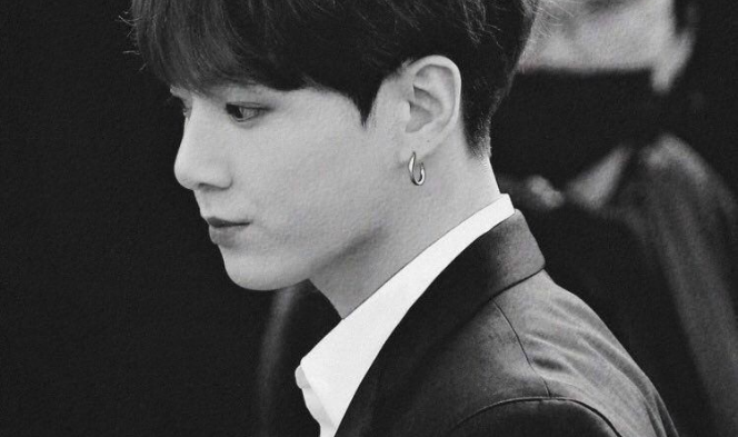 양아치 소녀 김여주가 돌아왔다 thumbnail