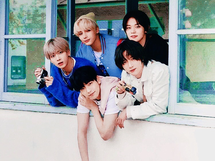 조각조각 thumbnail