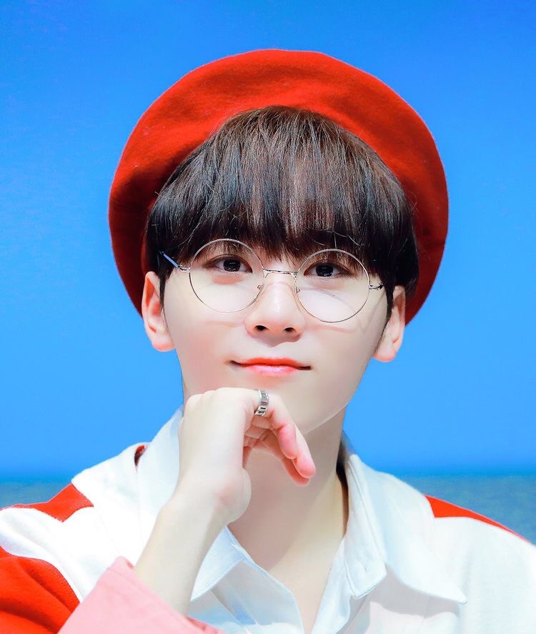 부승관 image