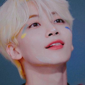 윤정한 image