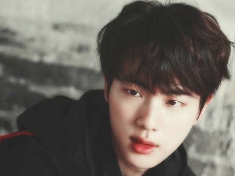 12월 소년 thumbnail