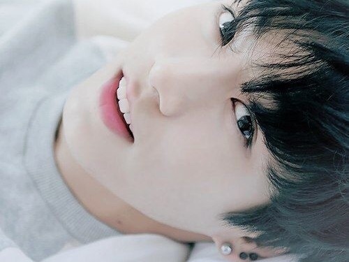 You think younger people are cute? thumbnail