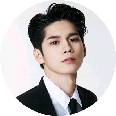 옹성우 image