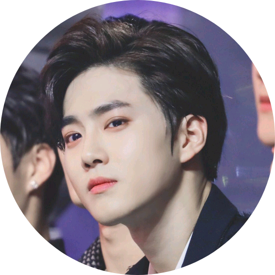 김준면 image
