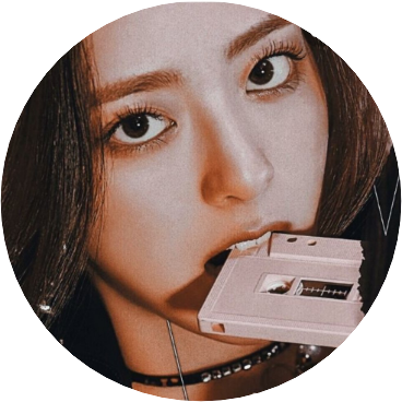 유나 image