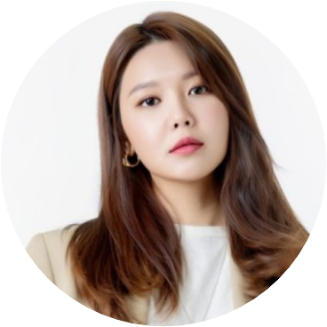 최수영 image