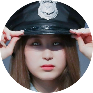 채연 image