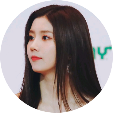 권은비 image