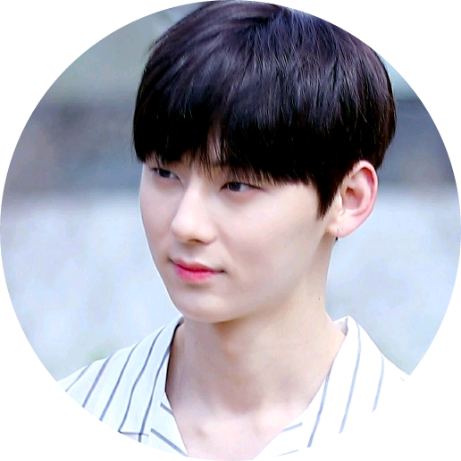 황민현 image