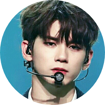 옹성우 image