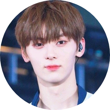 황민현 image