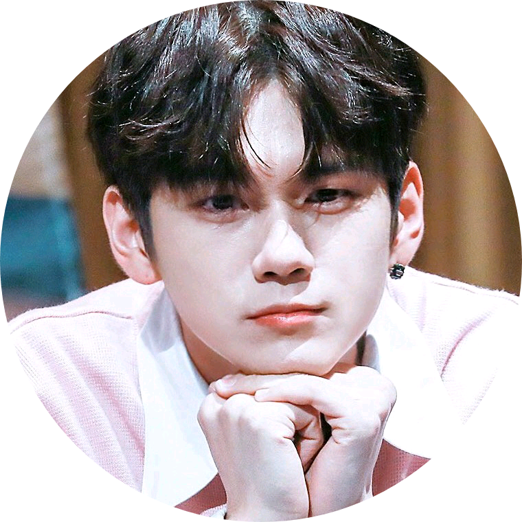옹성우 image