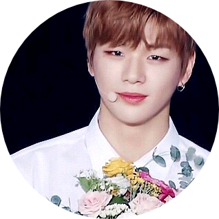 강다니엘 image