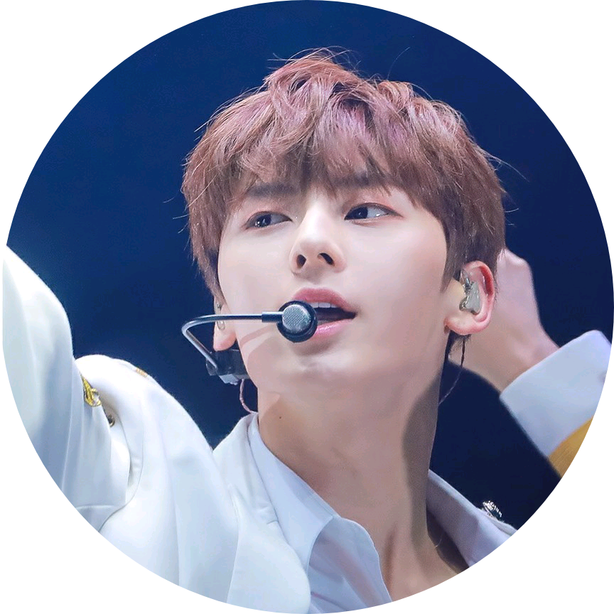 황민현 image