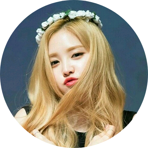손나은 image