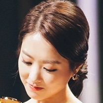 안여주 image